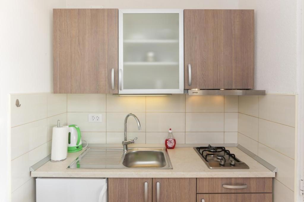 Apartments Stipo Драче Екстер'єр фото