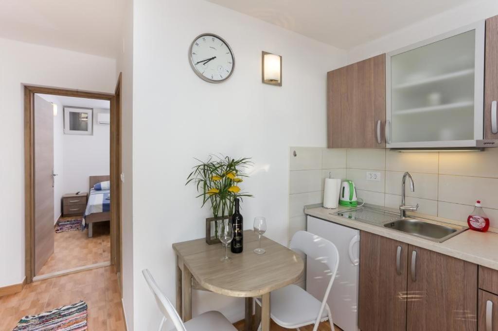 Apartments Stipo Драче Екстер'єр фото